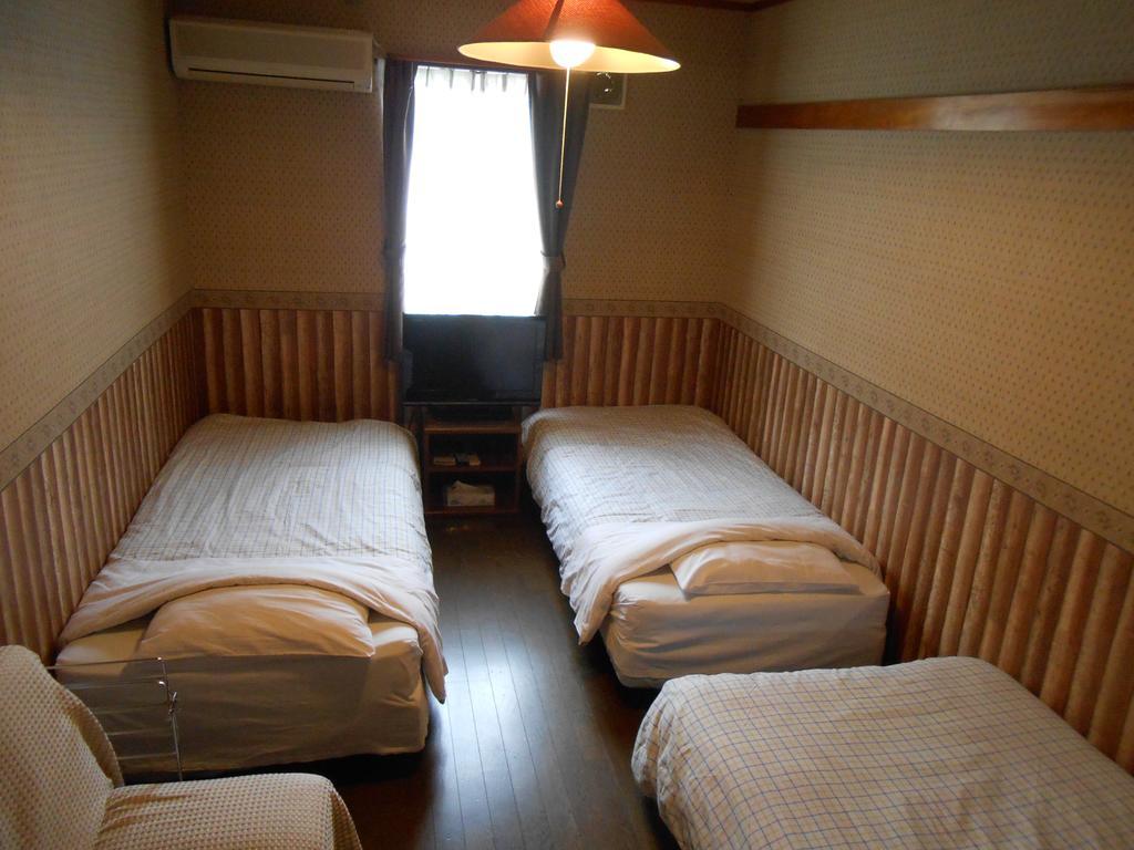 Biwa Monogatari Hotel Atami  Buitenkant foto
