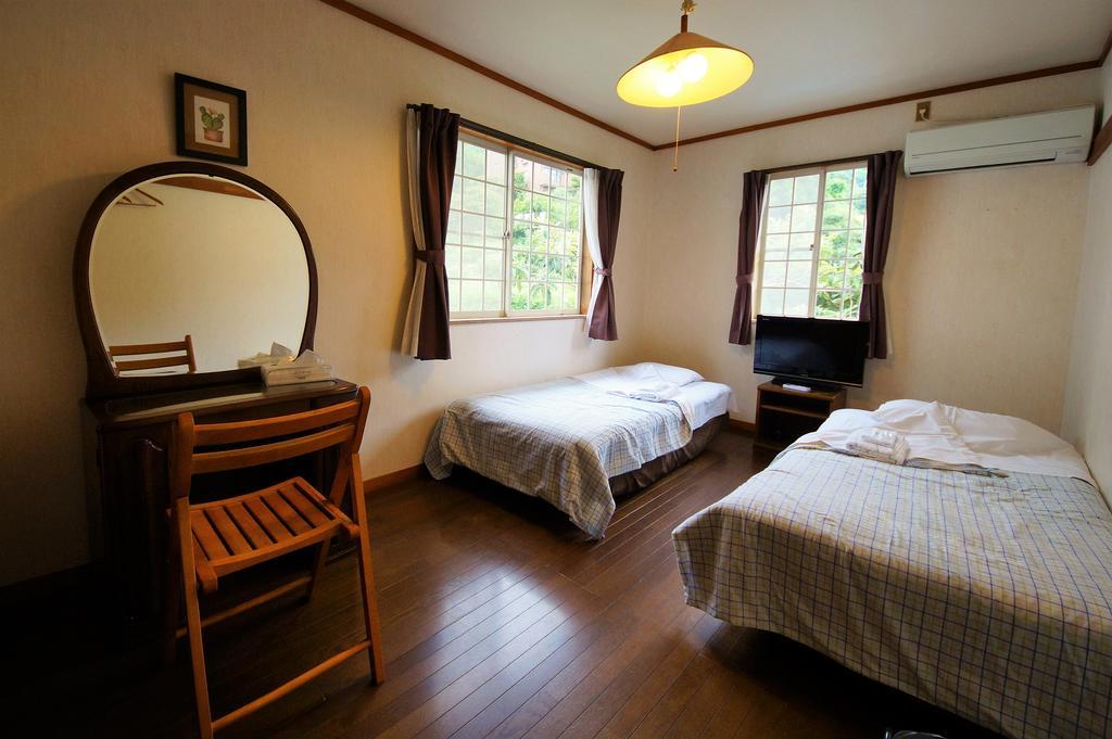 Biwa Monogatari Hotel Atami  Buitenkant foto