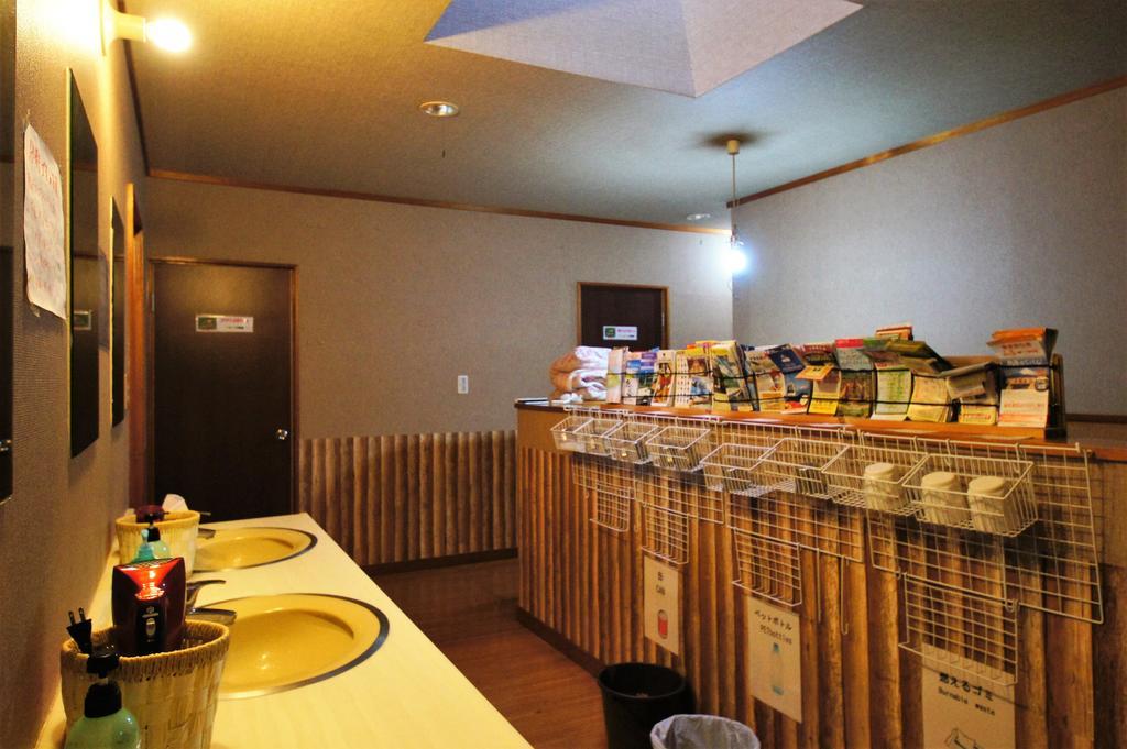 Biwa Monogatari Hotel Atami  Buitenkant foto