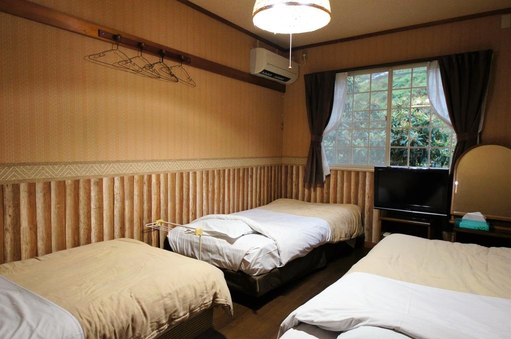 Biwa Monogatari Hotel Atami  Buitenkant foto